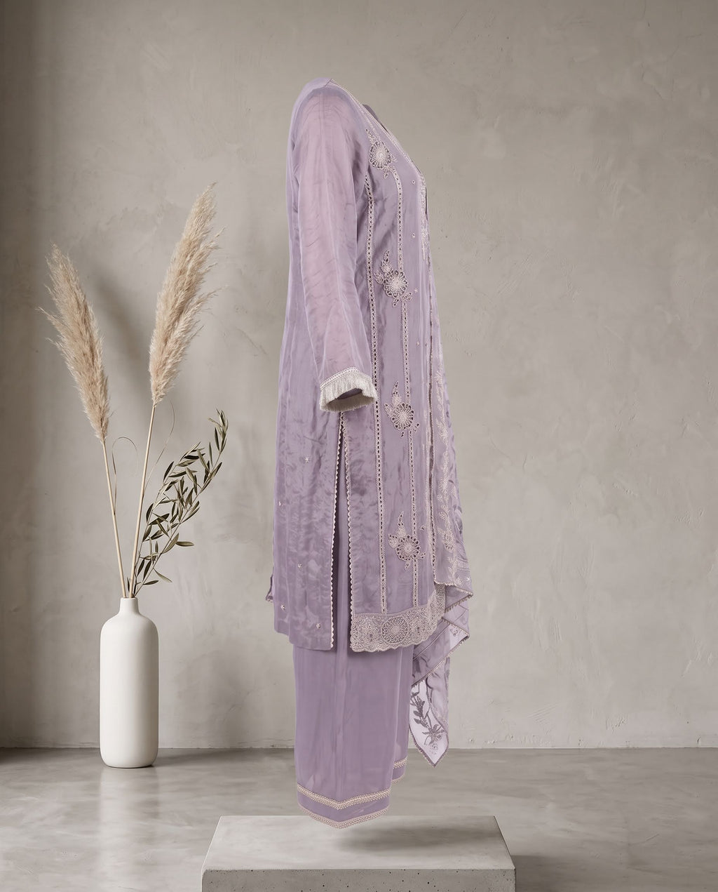 Dull Lavender Applique Work Set With Dupatta – Wide-Legged Palazzo
