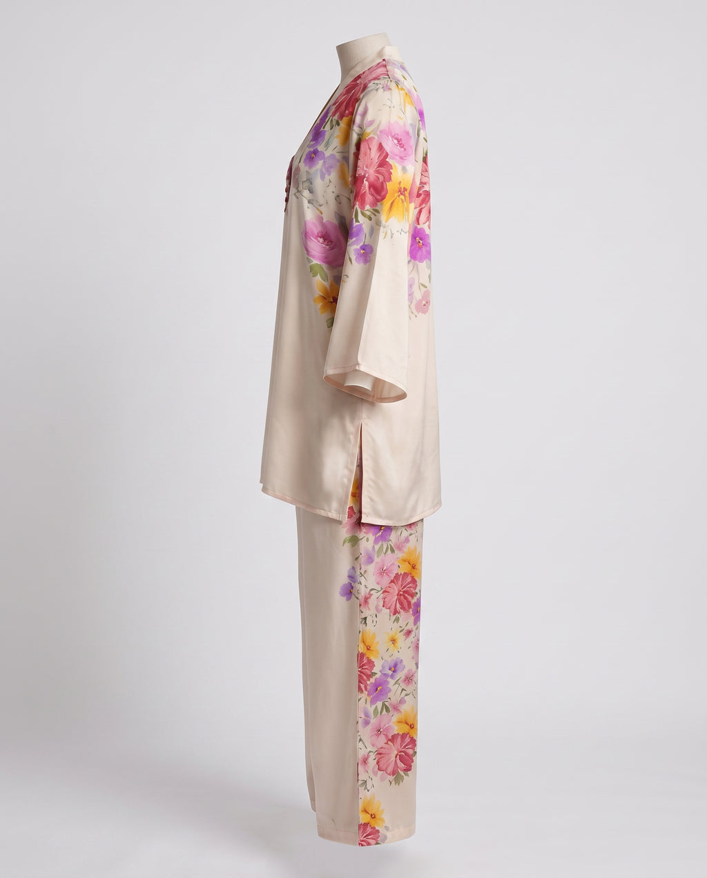 Cream Multicolour Floral Print Rayon Co-Ord Set With Sequin Embroidery – Straight Printed Palazzo