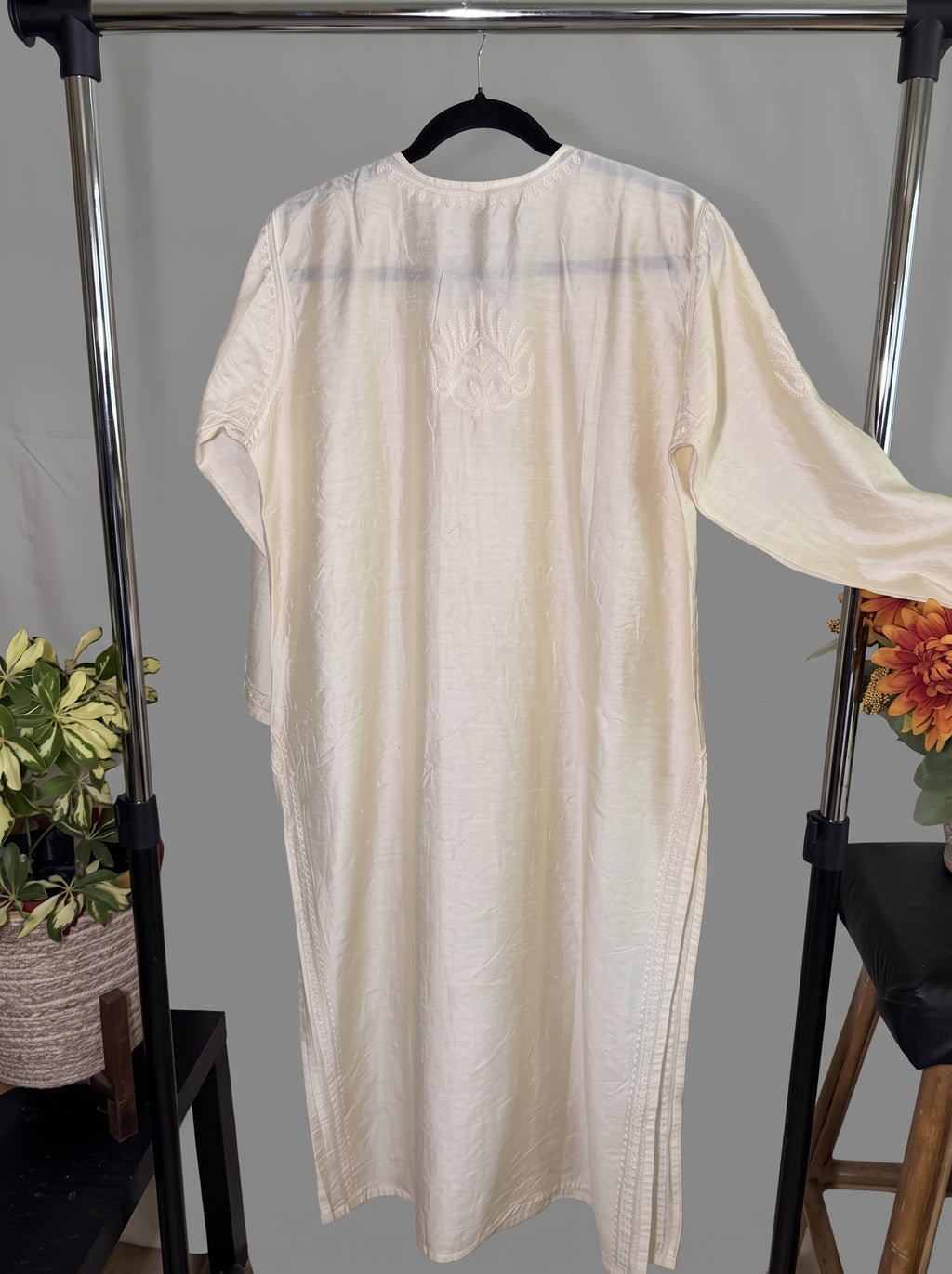 Cream Aari Work Suit– Straight Palazzo