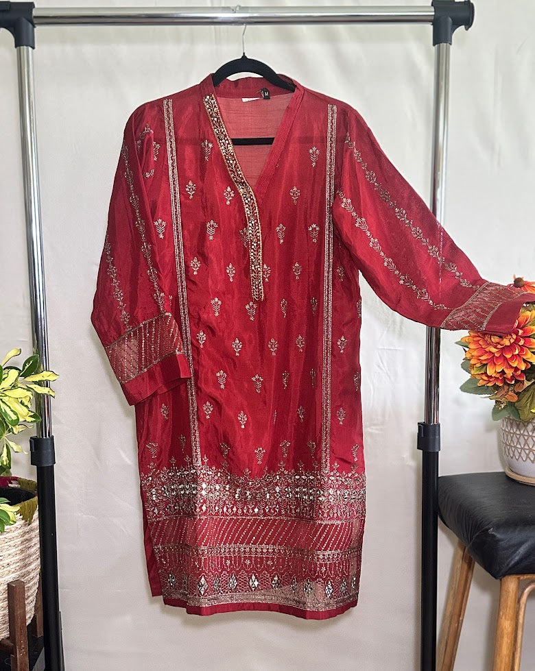 Brick Red  Zari & Mirror Work Kurti With Dupatta