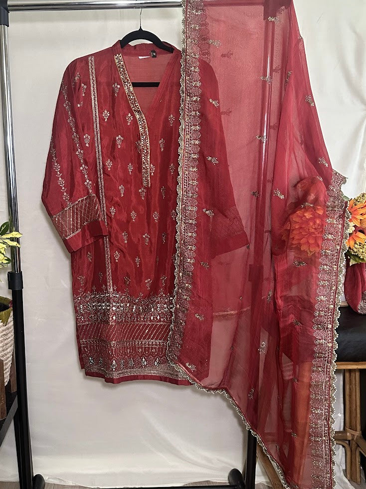 Brick Red  Zari & Mirror Work Kurti With Dupatta
