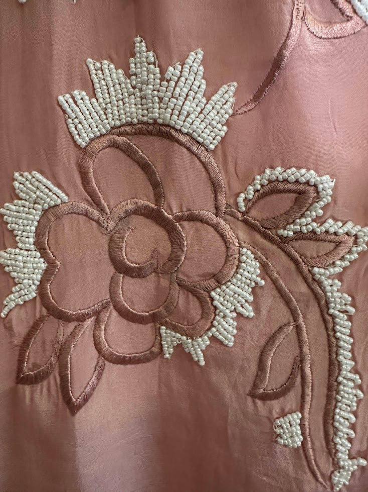 Dusky Pink Crepe Silk Co-Ord Set With Bead & Cutdana Embroidery – Farsi Salwar